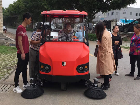 掃地機清掃效率