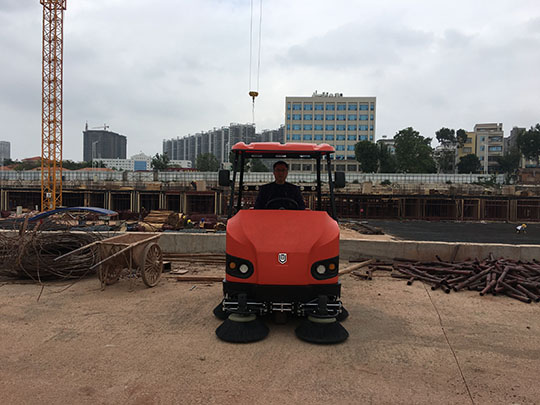 手推式掃地機(jī)怎么樣好用嗎？有什么優(yōu)勢
